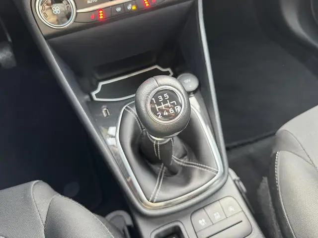 Ford Fiesta 1.0 EcoBoost Active X 2020 Benzine 21