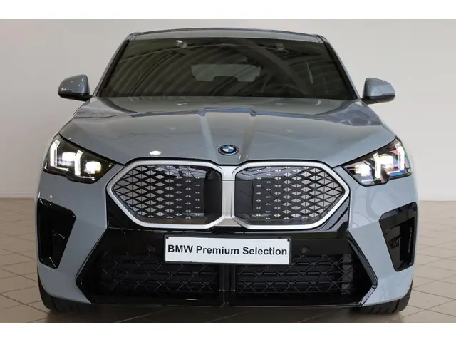 BMW iX2 eDrive20 2025 Elektrisch 4