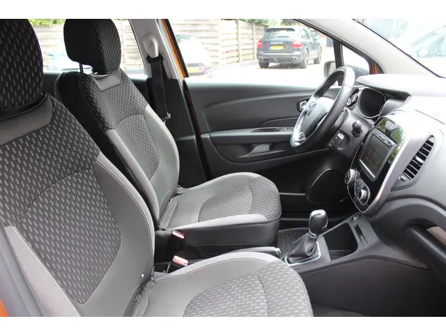 Renault Captur 1.3 EDC Intens 150 AUTOMAAT 2019 Benzine 7