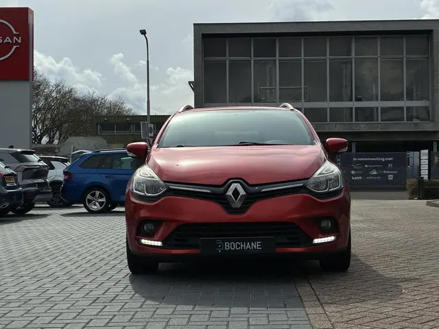Renault Clio Estate 1.2 TCe Zen 2017 Benzine 18