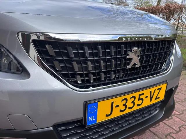 Peugeot 2008 1.2 PureTech Allure 2018 Benzine 7