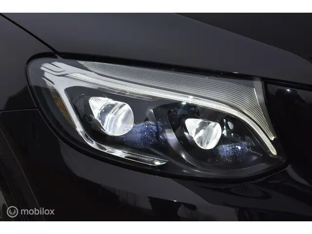Mercedes-Benz GLC 250 4MATIC Prestige 2015 Benzine 37