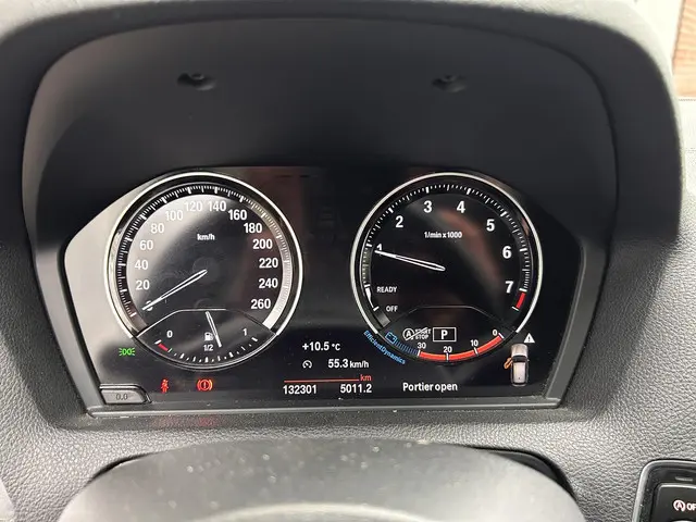 BMW 1 Serie 118i High Executive 2017 Benzine 22