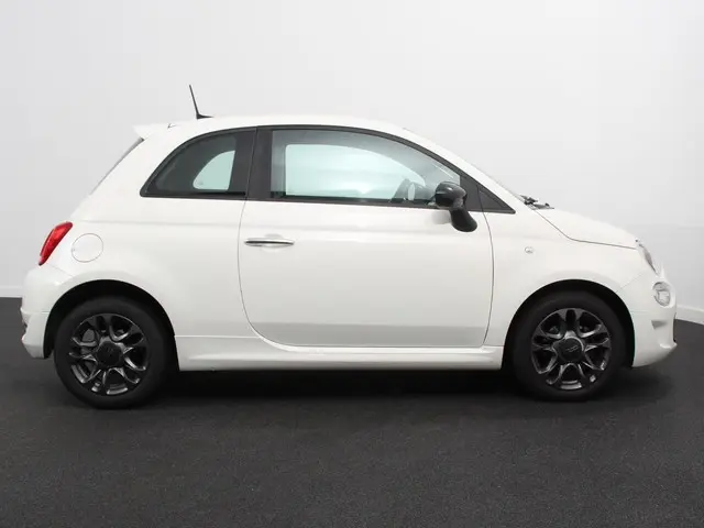 Fiat 500 1.0 69pk Hybrid Sport Connect 2021 Benzine 8