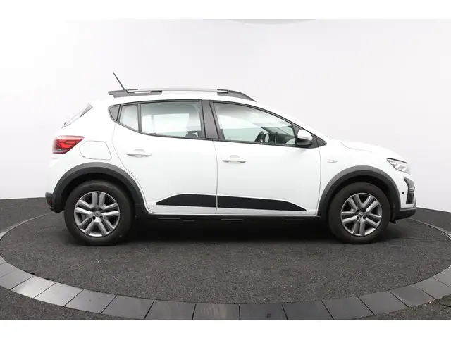 Dacia Sandero Stepway 1.0 TCe 90 Comfort 2023 Benzine 18