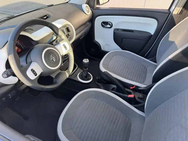 Renault Twingo 1.0 SCe Collection 2019 Benzine 36