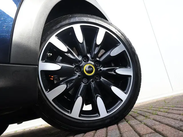 MINI Electric Mini Yours 33 kWh 2020 Elektrisch 15