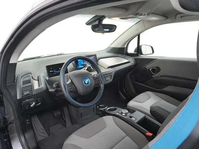 BMW i3 Executive Edition 120Ah 42 kWh 2020 Elektrisch 26