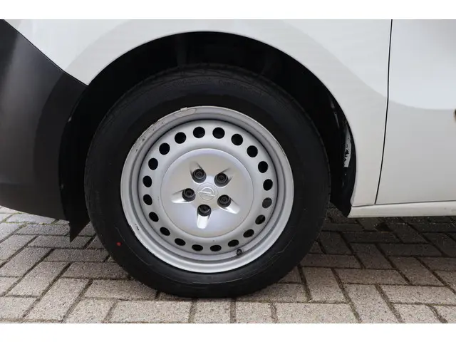 Opel Combo 1.6 CDTi L2H1 Edition 2019 Diesel 25