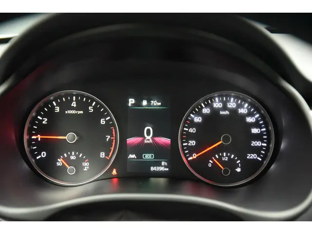 Kia Stonic 1.0 T-GDi DynamicPlusLine 2022 Benzine 22