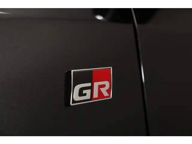 Toyota Yaris 1.6 GR Premium, 1ste eigenaar 2022 Benzine 15