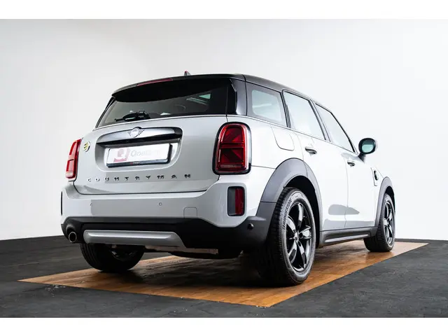 MINI Countryman Cooper SE ALL4 2022 Hybride Benzine 10