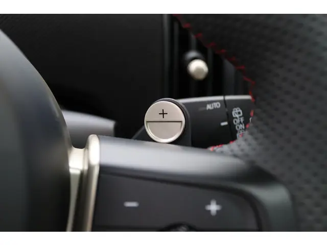 MINI 3-Deurs Cooper C 2024 Benzine 29