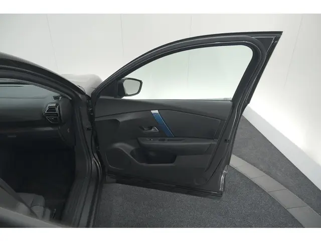 Citroën ë-C4 Feel Pack 50 kWh 2023 Elektrisch 64
