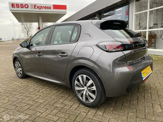 Peugeot 208 1.2 PureTech Active Bjr.2020 2020 Benzine 5