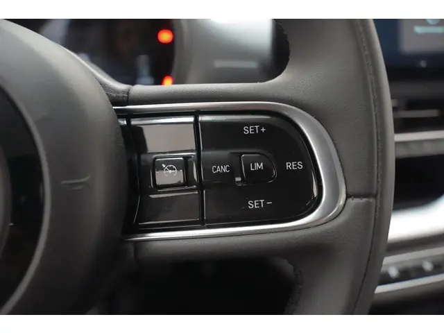 Fiat 500e Icon 42 kWh [ Navi LED Camera ] 2022 Elektrisch 16
