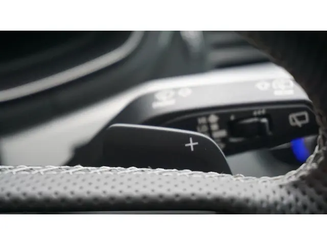 Audi A4 Avant 35 TFSI 150pk 2x S-Line 2022 Benzine 36