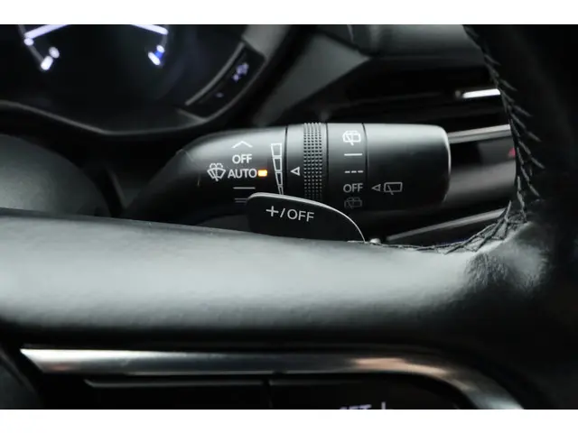 Mazda MX-30 e-SkyActiv 145 36 kWh 2021 Elektrisch 13