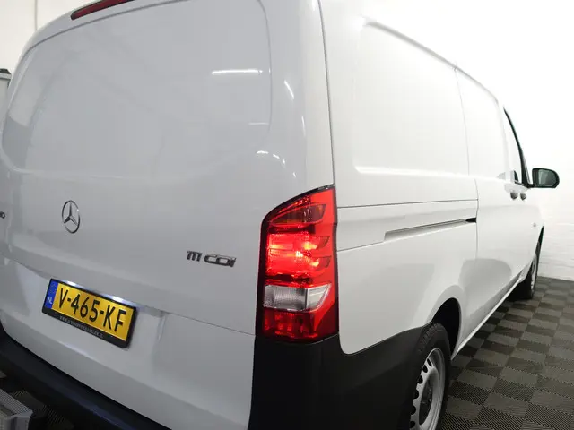 Mercedes-Benz Vito 111 CDI Euro 6 Lang L2 - 2018 Diesel 21