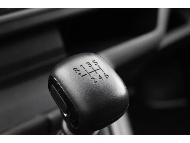 Toyota ProAce Long Worker 2.0 L2 Challenger 2024 Diesel 21