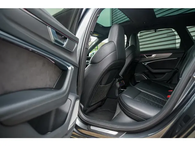 Audi RS6 A6 Avant TFSI quattro 2020 Benzine 10