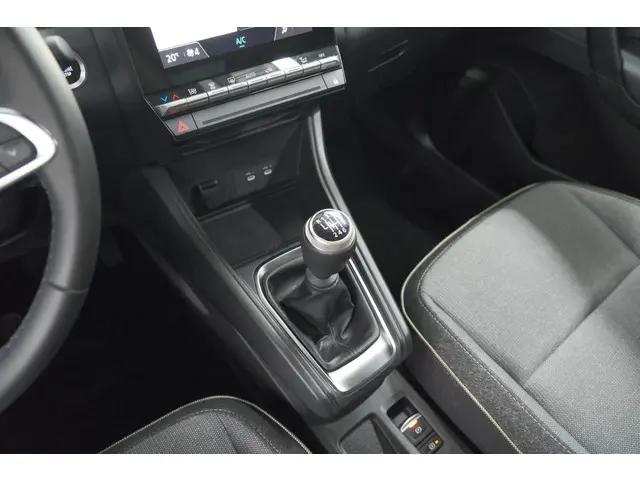 Renault Captur TCe 90 Techno 2025 Benzine 52