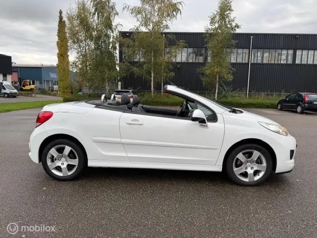 Peugeot 207 CC 1.6 VTi 2012 Benzine 17