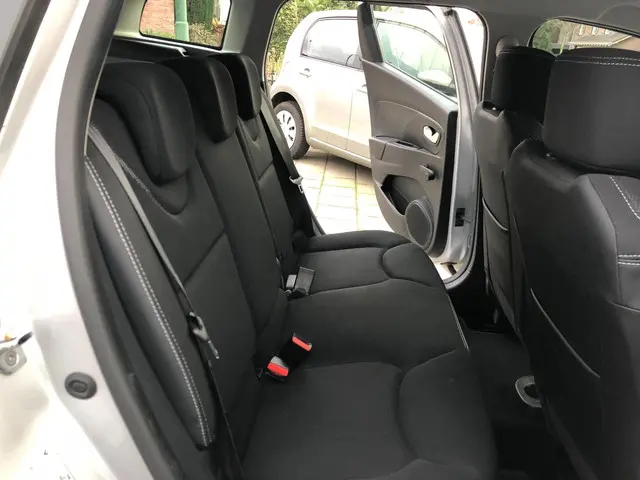 Renault Clio Estate 0.9 TCe Zen 2020 Benzine 15