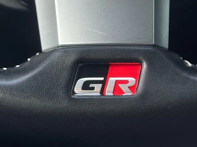 Toyota Yaris 1.5 Hybrid GR-Sport 2019 Hybride Benzine 14