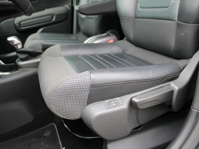 Citroën C3 Aircross 1.2 PureTech S&S Shine 2019 Benzine 13