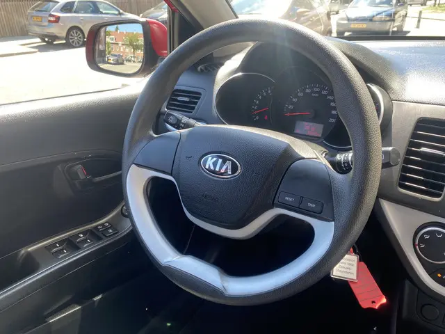 Kia Picanto 1.0 CVVT ComfortLine 2015 Benzine 10