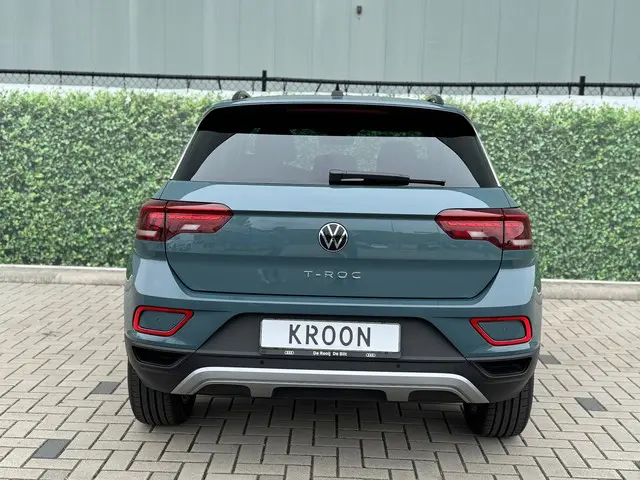 Volkswagen T-Roc 1.5 TSI Life Edition 2024 Benzine 7