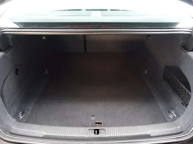 Audi A6 Limousine 2.0 TFSI S Line Aut- 2015 Benzine 38