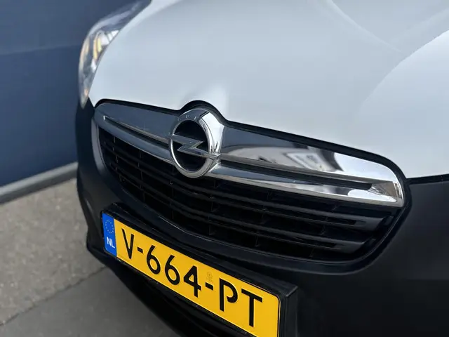 Opel Combo 1.3 CDTi L1H1 Selection 2018 Diesel 12