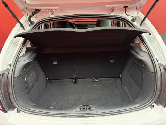 Citroën C3 1.0 PureTech Attraction 2016 Benzine 14