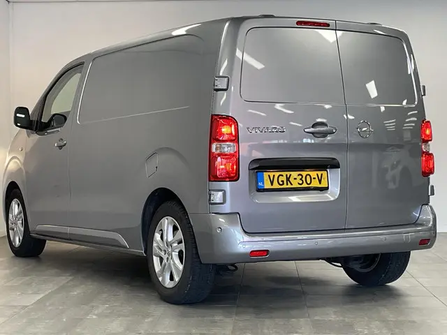 Opel Vivaro 2.0 CDTI L2H1 Innovation 2020 Diesel 6