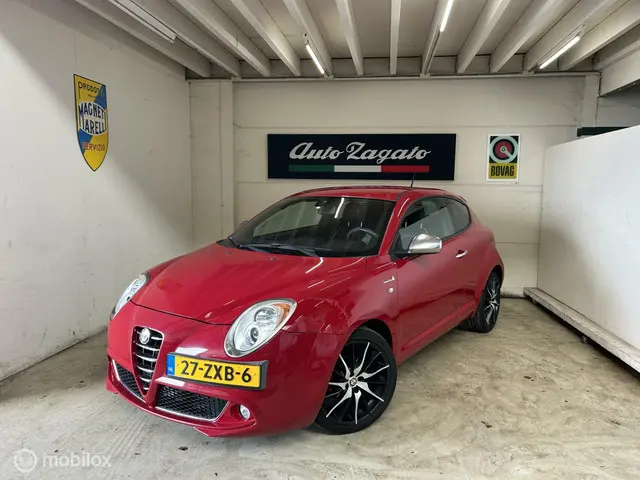 Alfa Romeo MiTo 0.9 TwinAir Distinctive 2013 Benzine 2