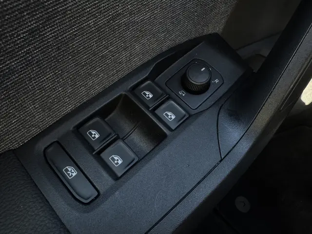 SEAT Arona 1.0 TSI Xperience Connect 2022 Benzine 15