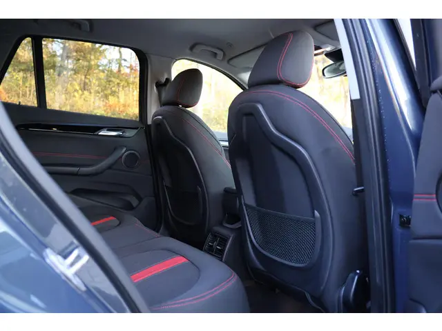 BMW X1 sDrive18i 2019 Benzine 14