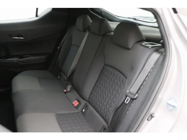 Toyota C-HR 1.8 Hybrid Dynamic 2020 Hybride Benzine 11