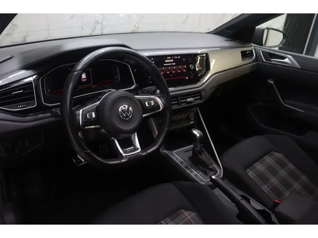 Volkswagen Polo 2.0 TSI GTI Pano ACC 2019 Benzine 14