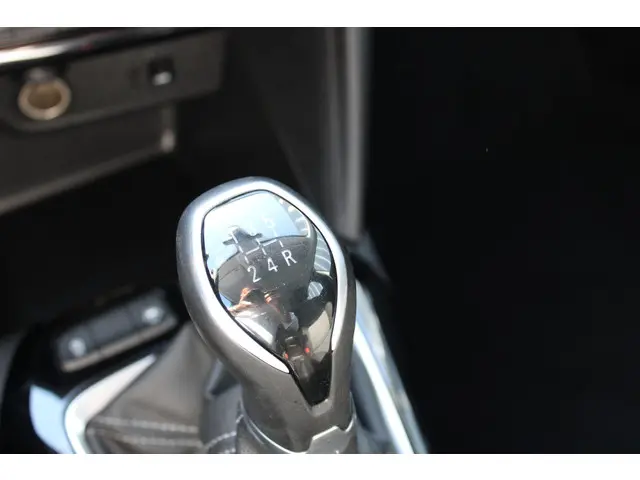 Opel Corsa 1.2 Edition 2021 Benzine 14