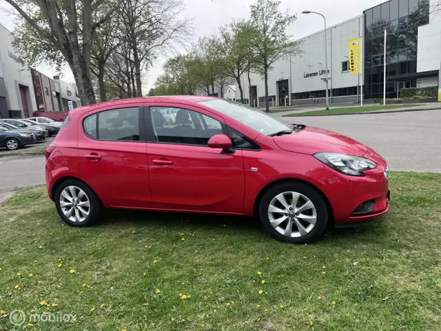 Opel Corsa 1.4 Favourite 2018 Benzine 6