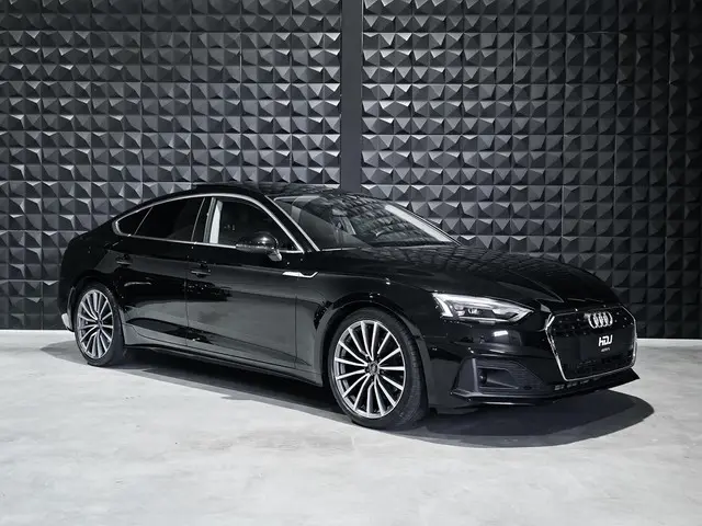 Audi A5 3