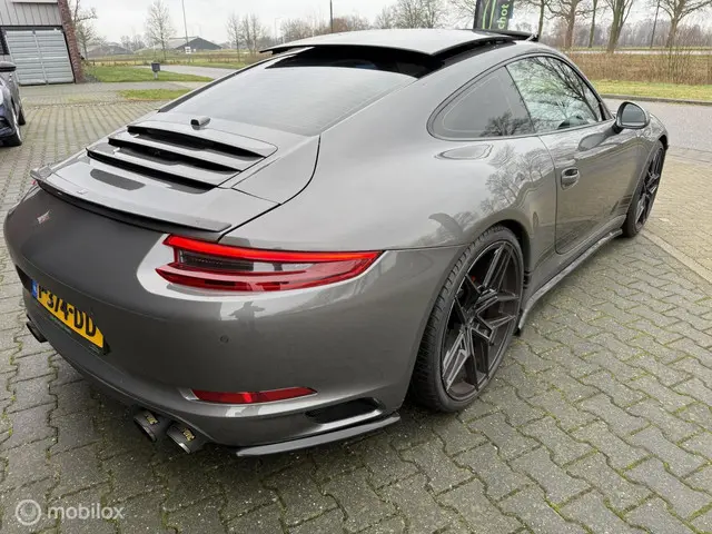 Porsche 911 3.8 Carrera S 2013 Benzine 10