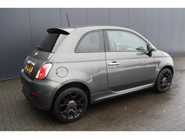 Fiat 500 1.2 Lounge SPORT - AIRCO - LM VELGEN 2013 Benzine 8