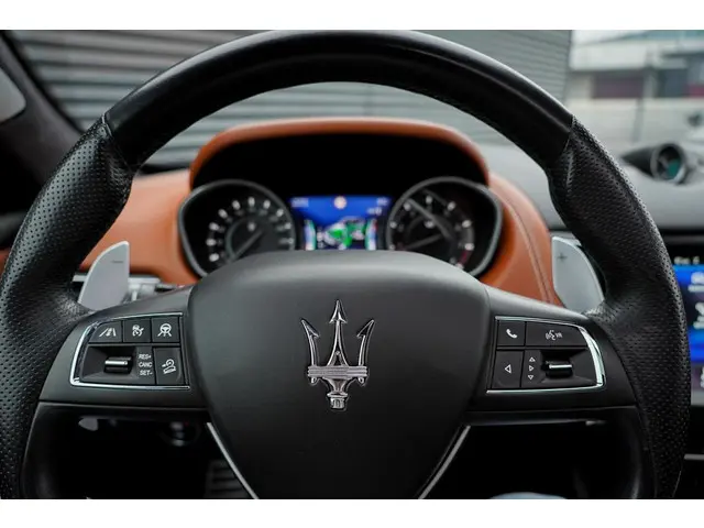 Maserati Levante 3.8 V8 Trofeo 2019 Benzine 17