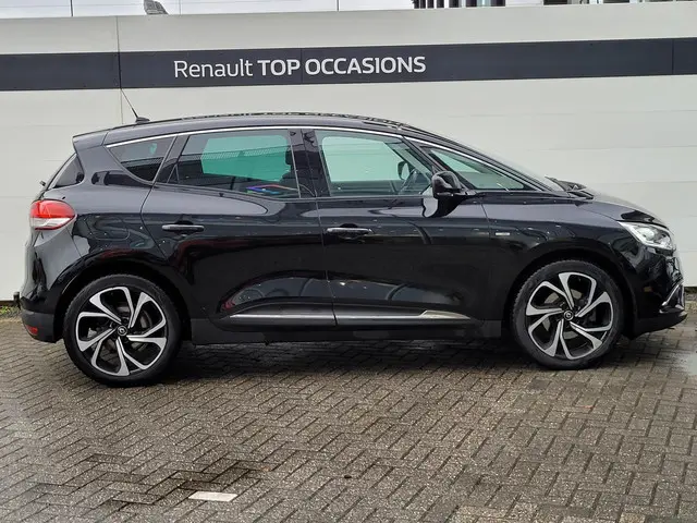 Renault Scénic 1.2 TCe Bose 2016 Benzine 20