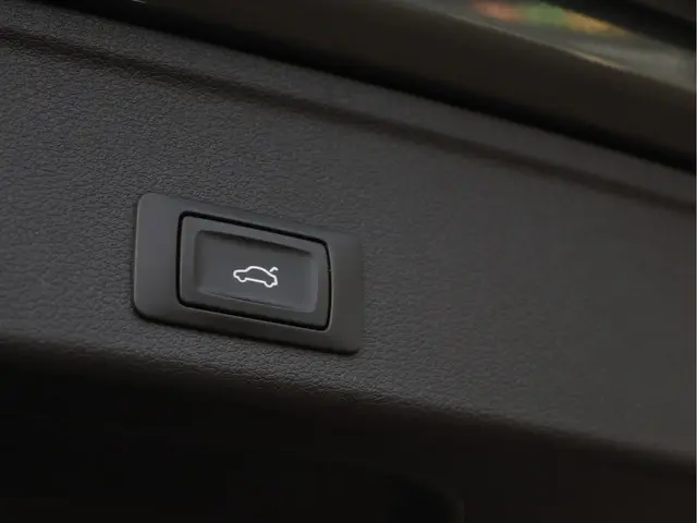 Audi A4 Avant 1.4 TFSI S line 2018 Benzine 57