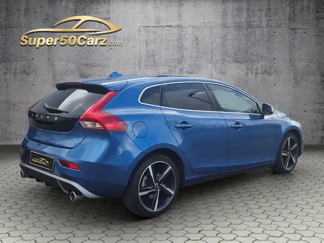Volvo V40 2.0 D2 R-Design 2017 Diesel 6